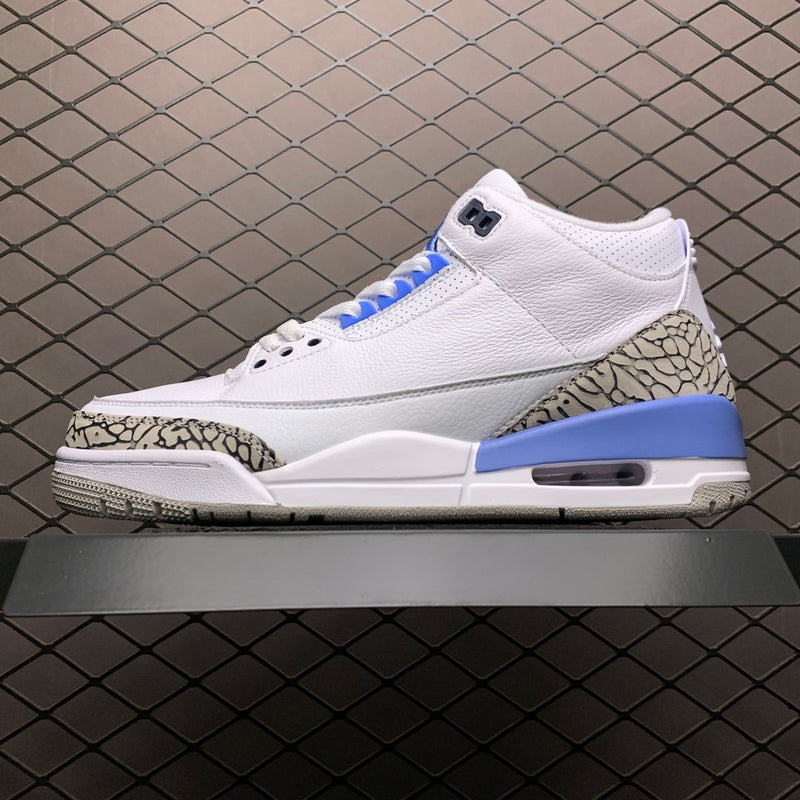 Nike Air Jordan 3 Retro UNC