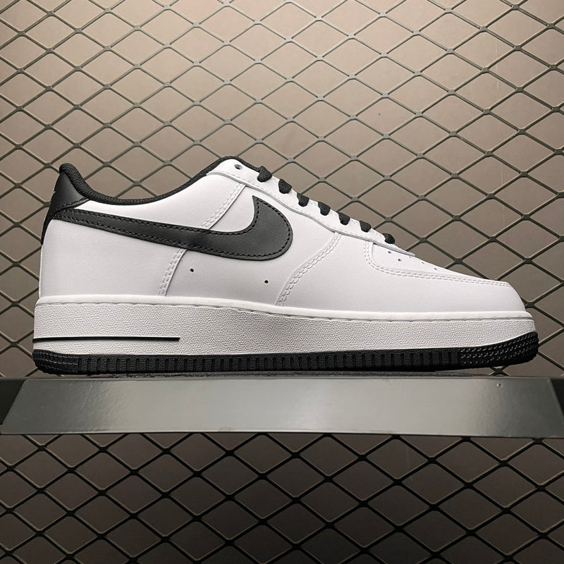 Nike Air Force 1 Low 07 White Black (2022)